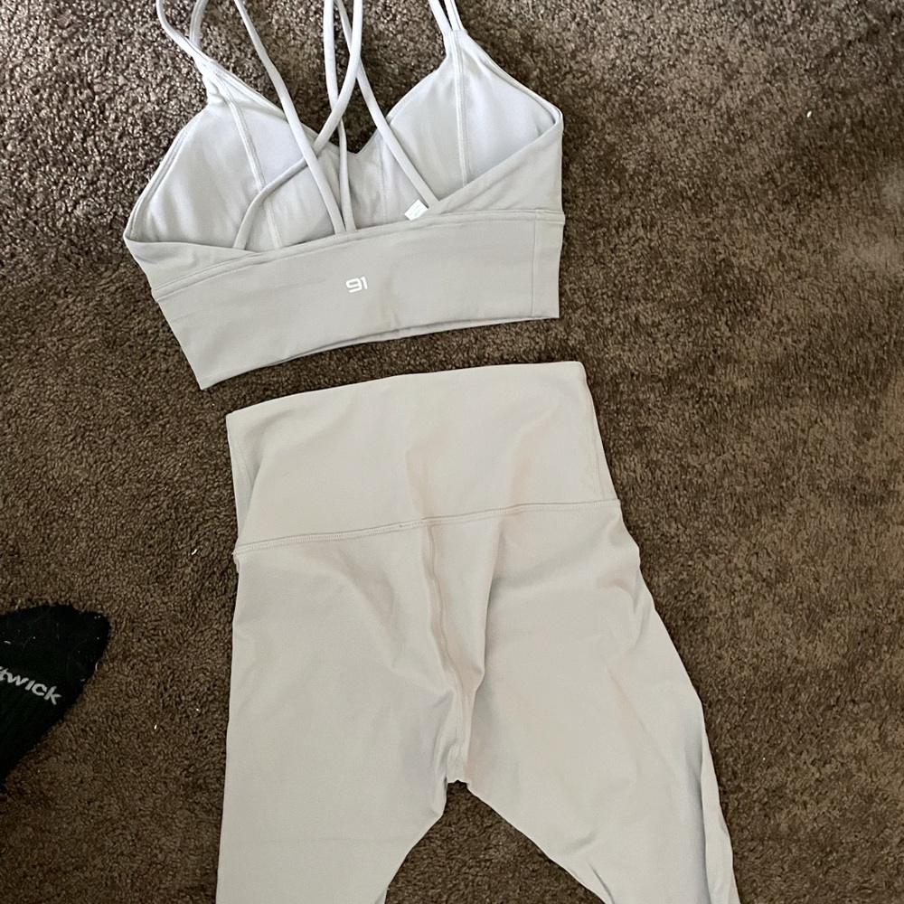 Lavender workout set